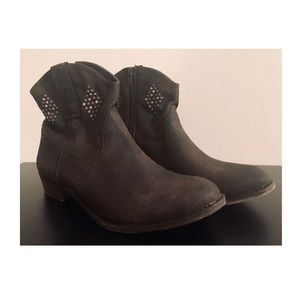 Brown Shane Cowboy Ankle Booties